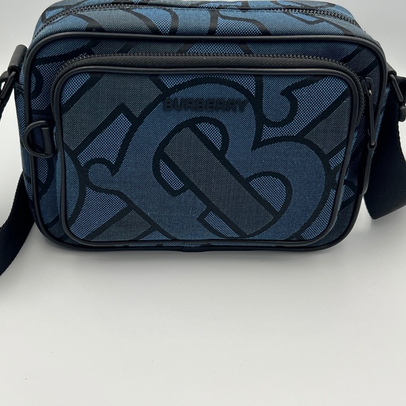 New Burberry Paddy Messenger Bag in Blue - Picture 1 of 11